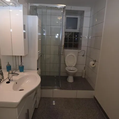 Ab Rotenbergstrasse * Штутгарт